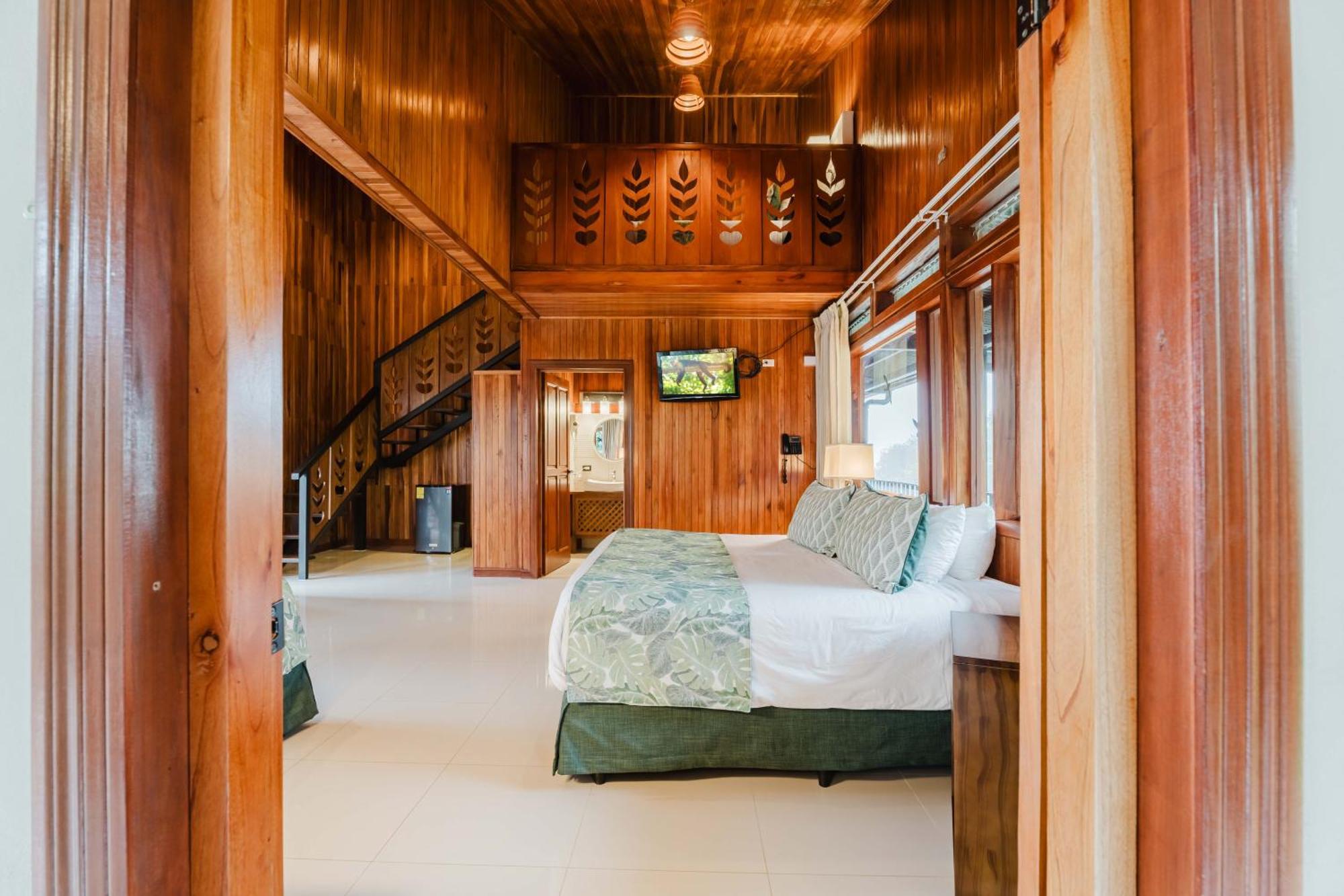 Hotel Heliconia - Monteverde 외부 사진