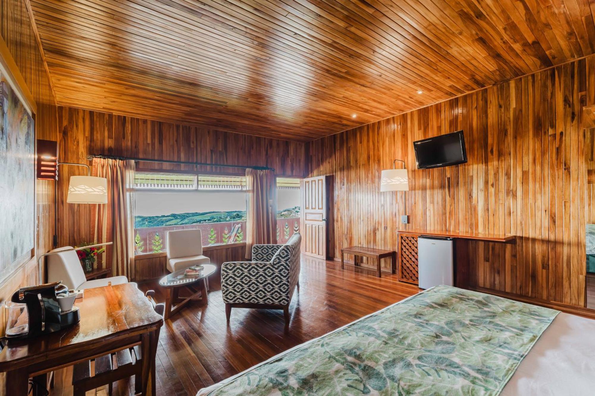 Hotel Heliconia - Monteverde 외부 사진