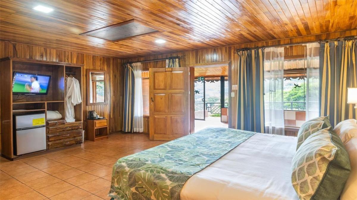Hotel Heliconia - Monteverde 외부 사진