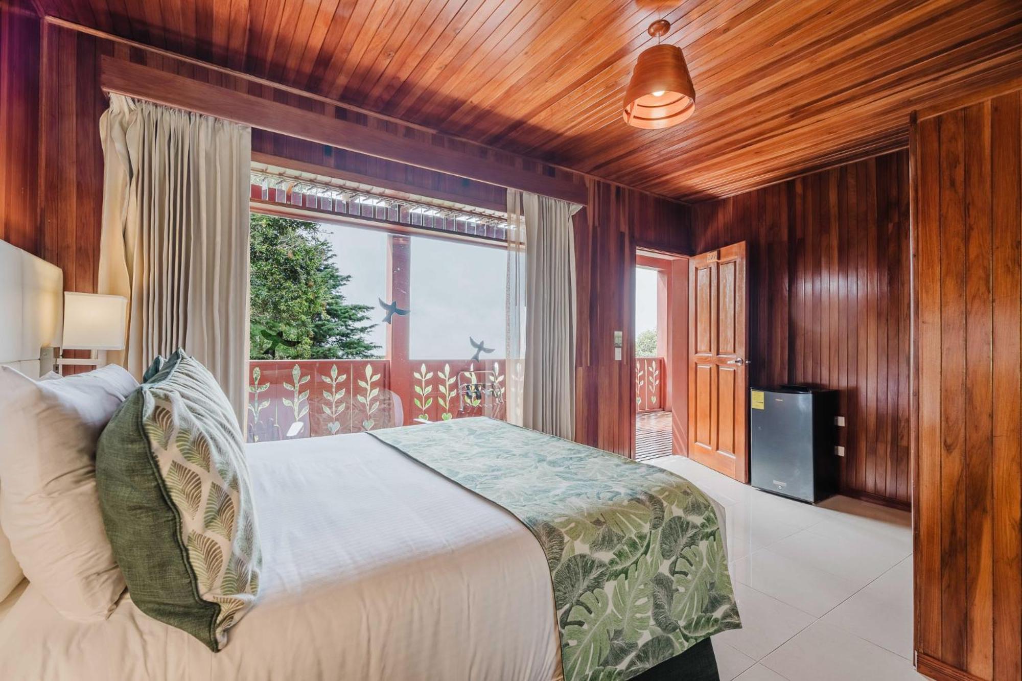 Hotel Heliconia - Monteverde 외부 사진