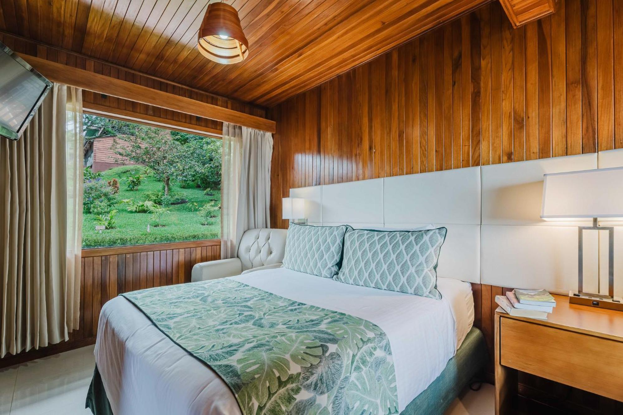 Hotel Heliconia - Monteverde 외부 사진