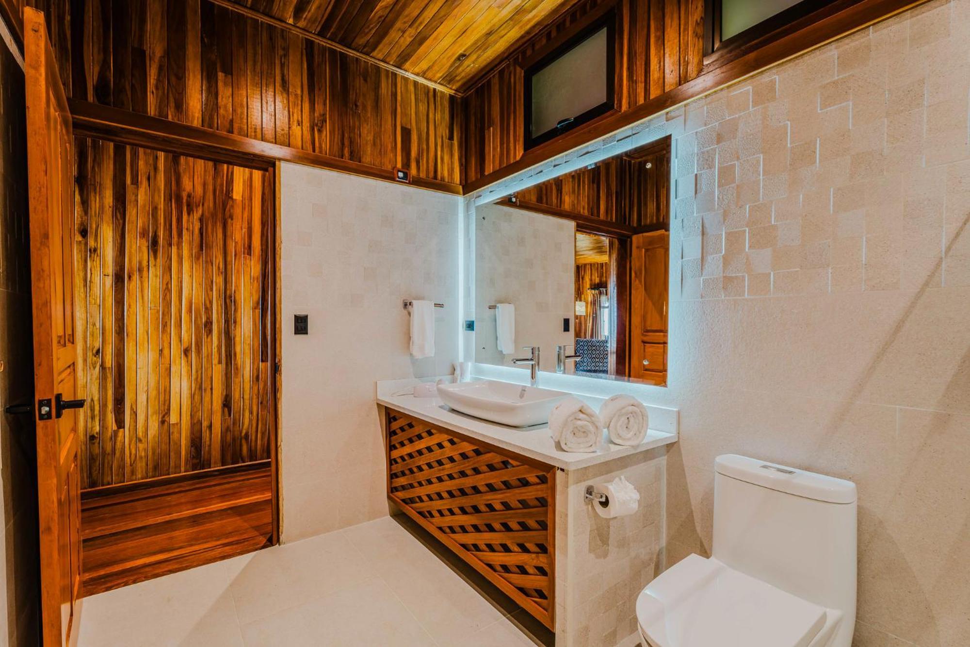 Hotel Heliconia - Monteverde 외부 사진