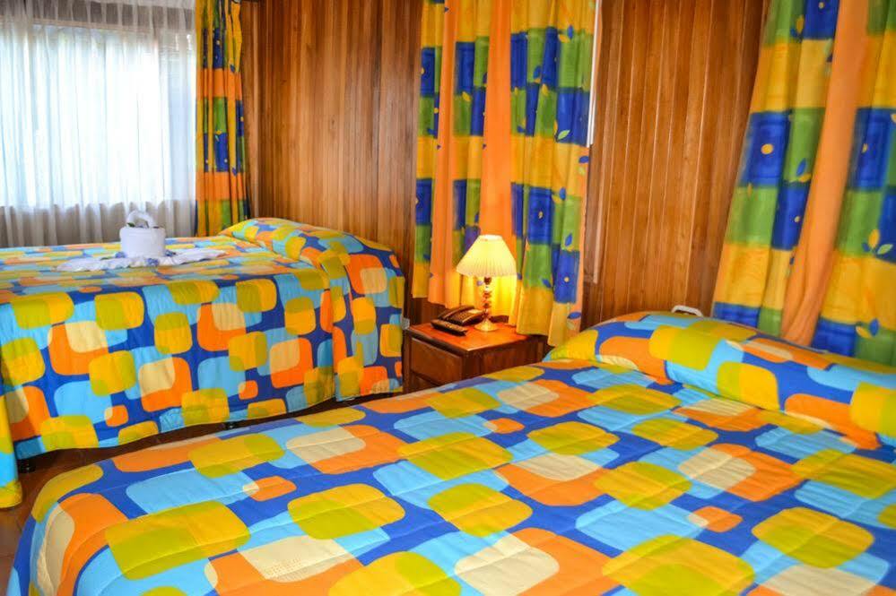Hotel Heliconia - Monteverde 외부 사진